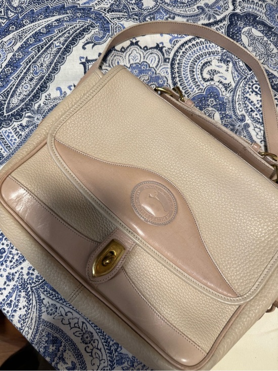 Dooney & Bourke Accessories - Rare Bone Dooney & Bourke Two-Tone Cream and Blush Leather Shoulder Bag